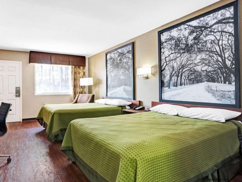 Super 8 Wyndham – Affordable Comfort on Jonesboro Road, Atlanta