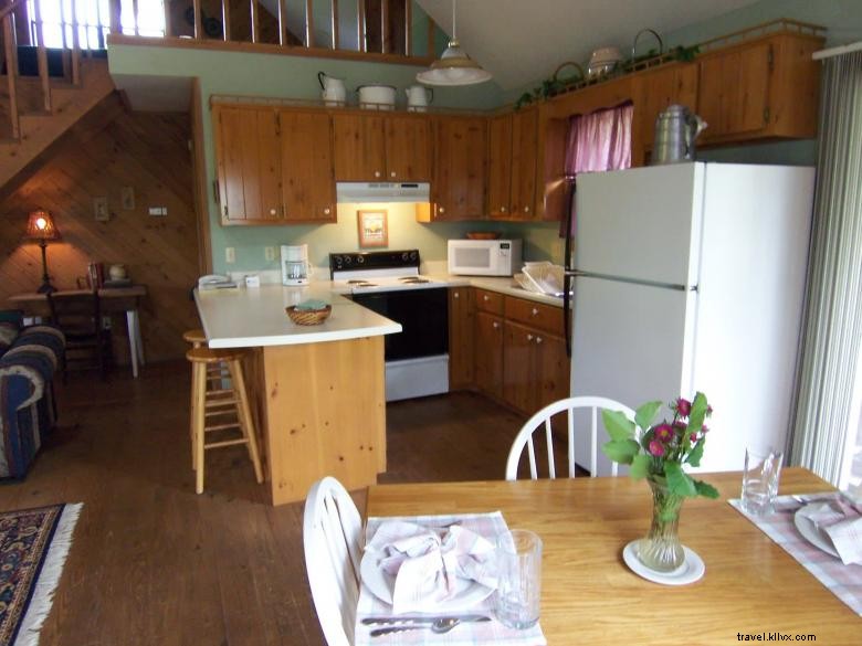 Explore Laurel Mountain Cabins: Luxury Getaways in the Rockies