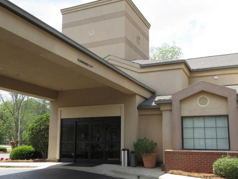 Econo Lodge Albany – Affordable Comfort in Scenic Southwest Georgia