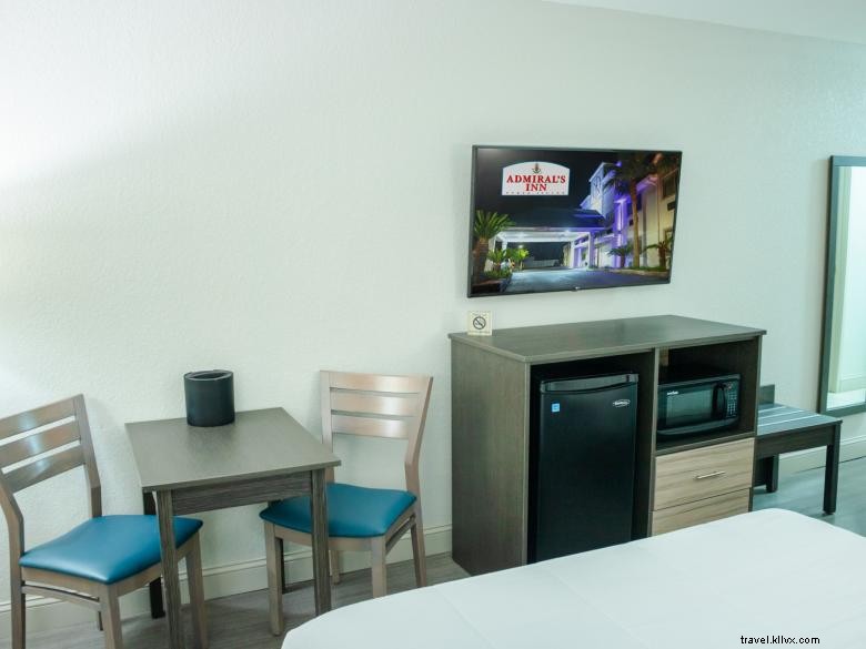 Admirals Inn – Luxury Coastal Getaway on Tybee Island