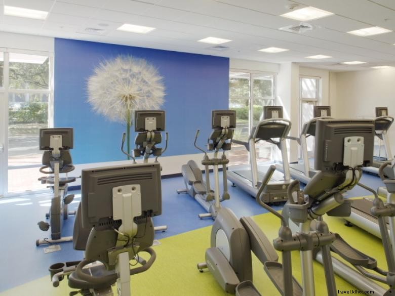 SpringHill Suites Savannah Downtown – Luxury Comfort in Historic District