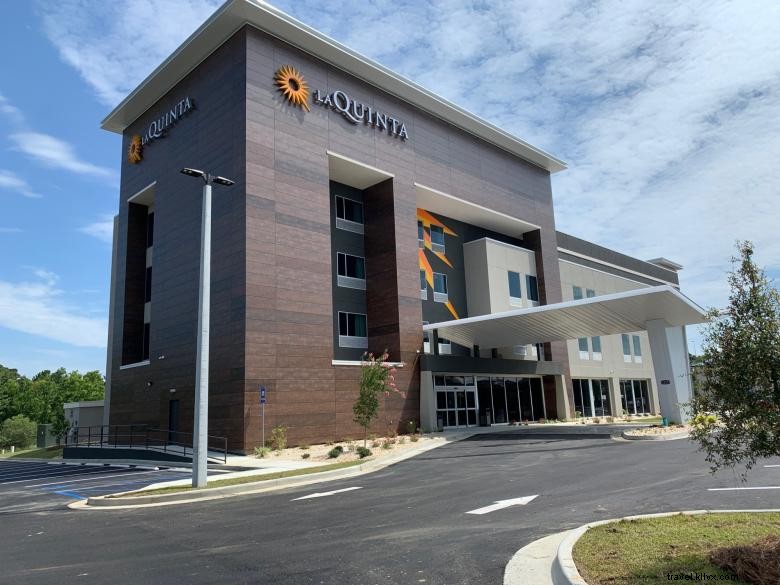 La Quinta Inn & Suites – Comfortable & Convenient Tifton Accommodation