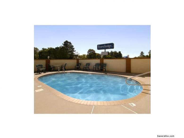 Travelodge by Wyndham Forest Park – Your Comforting Stay in Atlanta South