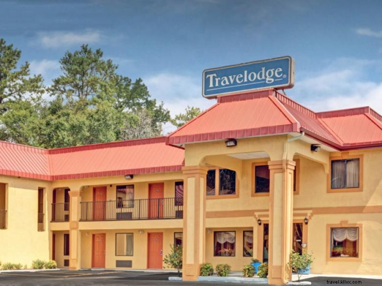 Travelodge by Wyndham Forest Park – Your Comforting Stay in Atlanta South