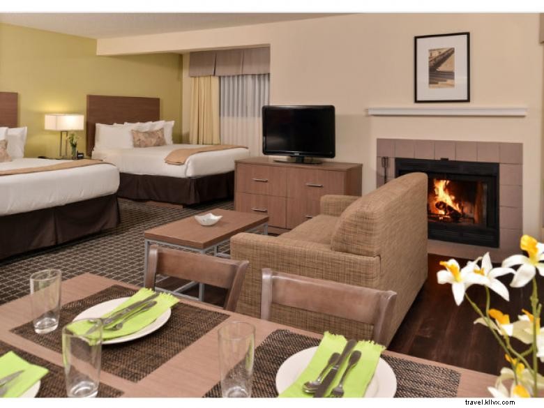 Newly Renovated Hawthorn Suites by Wyndham – Atlanta Perimeter Center Hotel