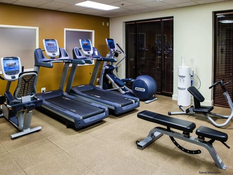 DoubleTree by Hilton Atlanta Airport – Premier Comfort & Convenience