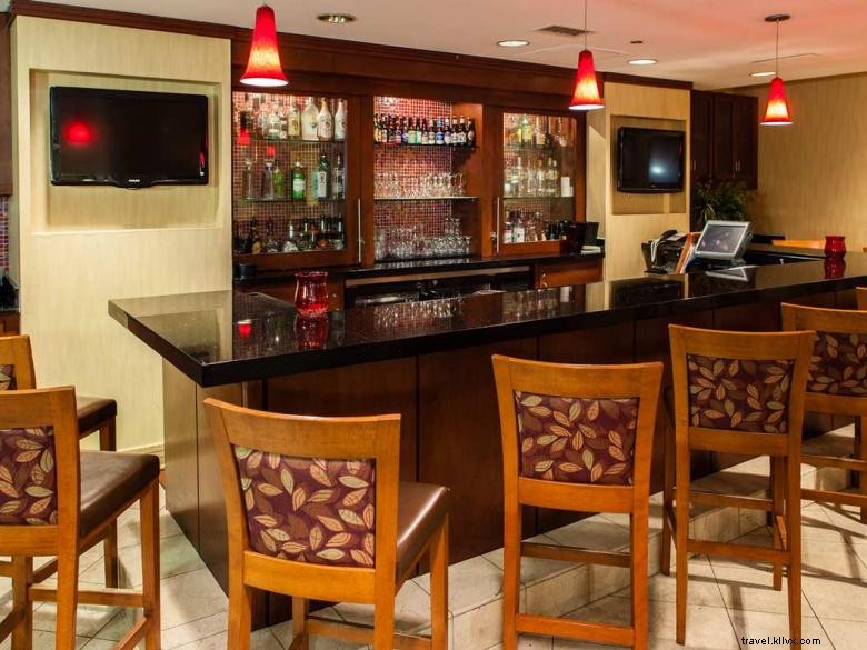DoubleTree by Hilton Atlanta Airport – Premier Comfort & Convenience