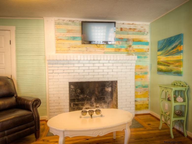 Beachview Bed & Breakfast – Oceanfront Comfort & Gourmet Dining