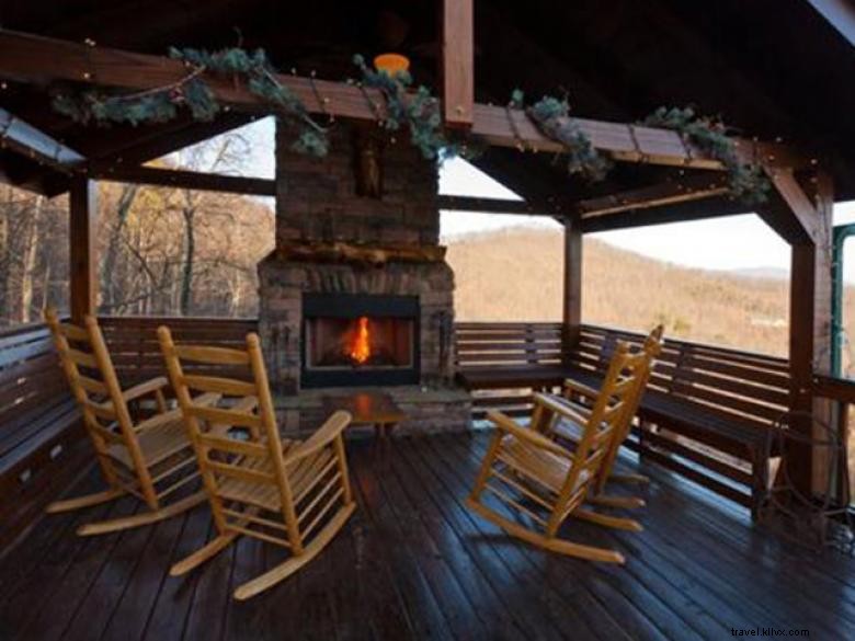 Blue Sky Cabin Rentals LLC – Premium Mountain Getaways with Stunning Views