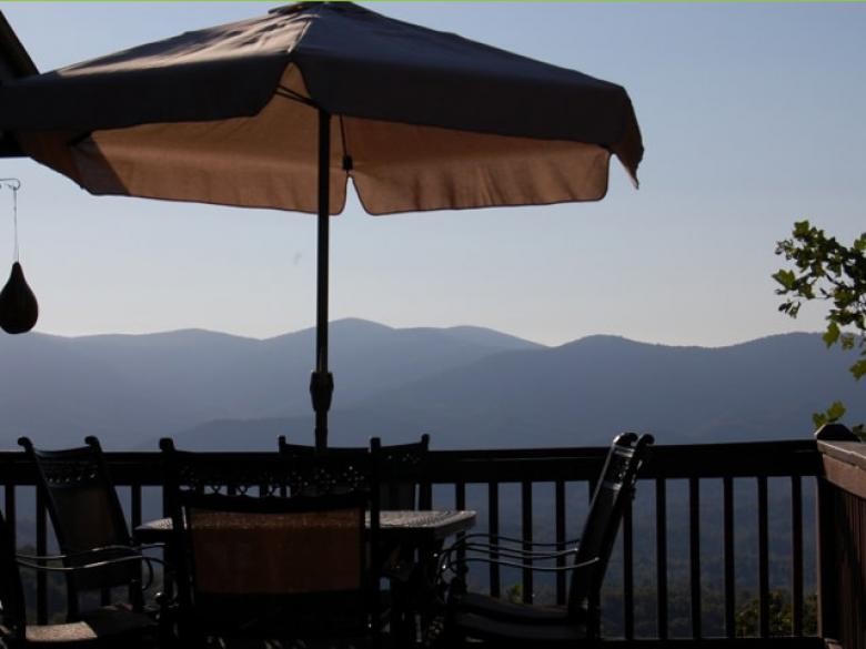 Blue Sky Cabin Rentals LLC – Premium Mountain Getaways with Stunning Views