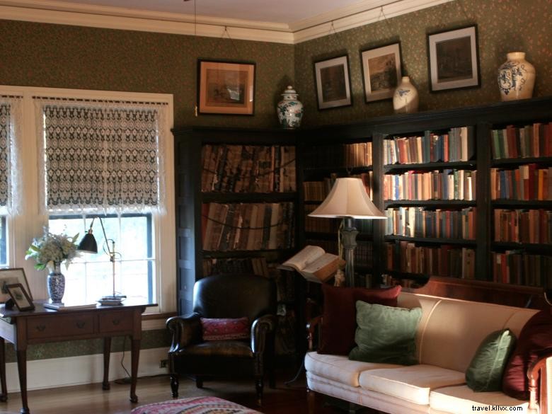 Greyfield Inn – Riverside Retreat