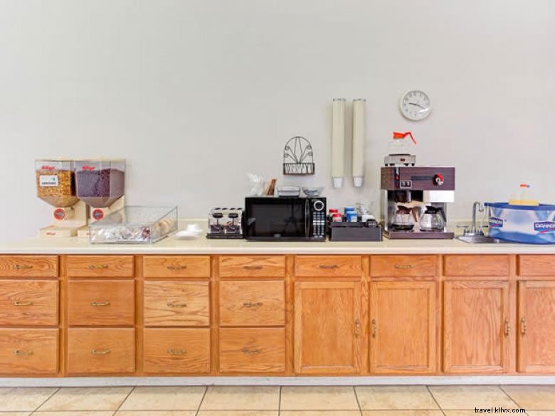 Knights Inn Cartersville – Premium Comfort & Service in Georgia