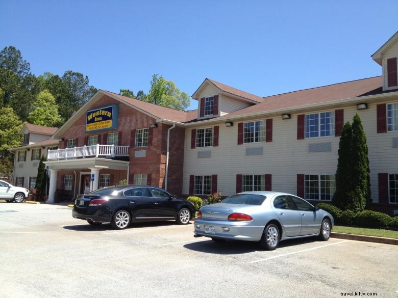 Western Inn & Suites – Premier Hampton Lodging Experience