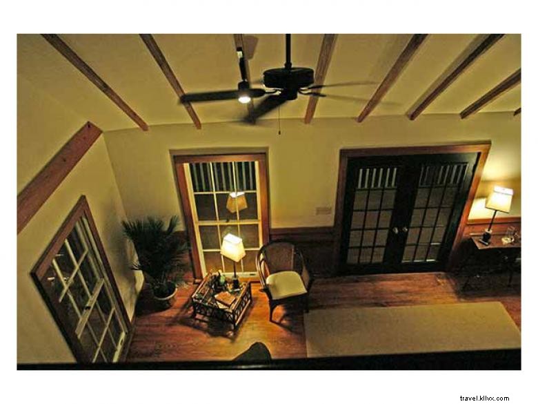 High Pine Lodge: Luxury Mountain Retreat