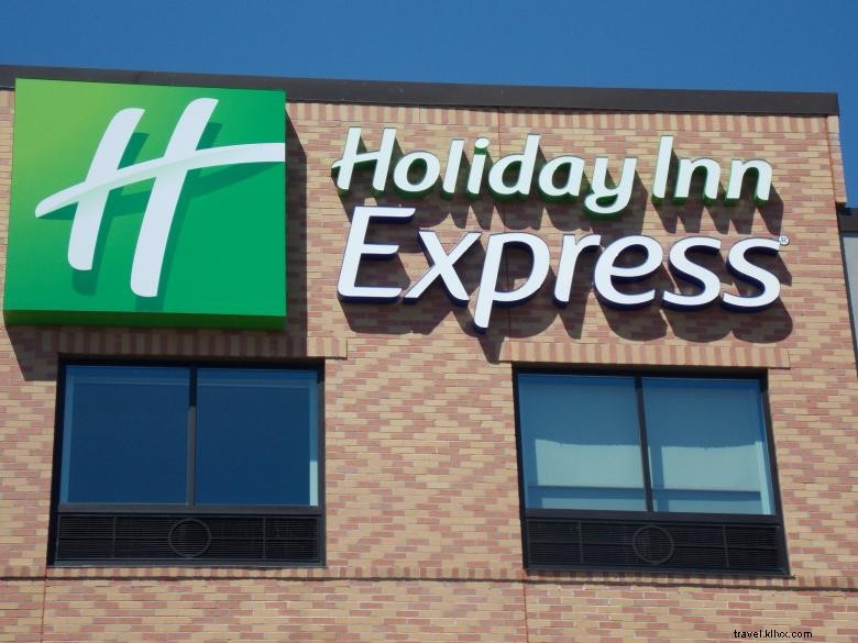 Holiday Inn Express Atlanta SW – Newnan: Convenient, Comfortable, Near Historic Downtown