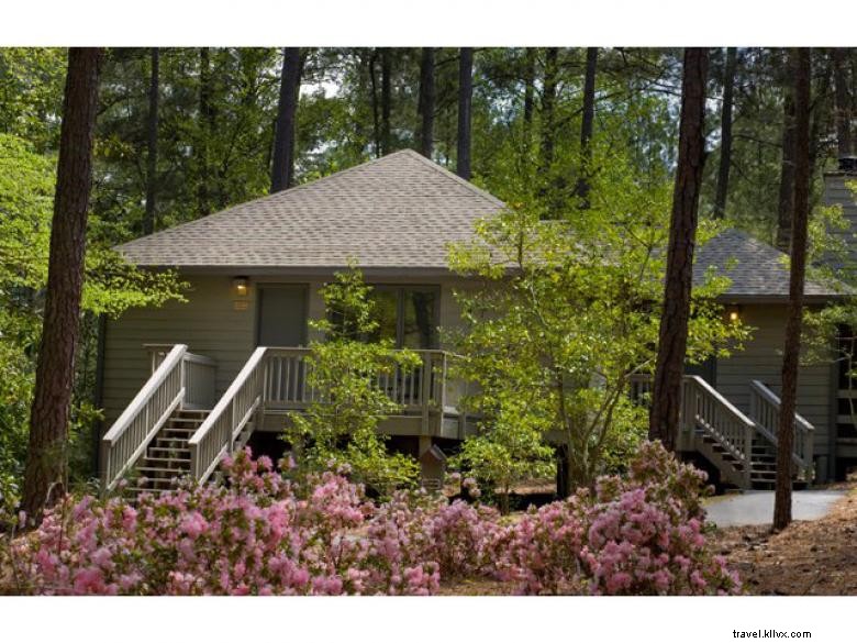 Explore Southern Pine Cottages at Callaway Gardens – Rustic Comfort & Scenic Views