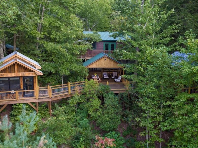 Full Moon Over Blue Ridge: A Breathtaking Night Sky Experience