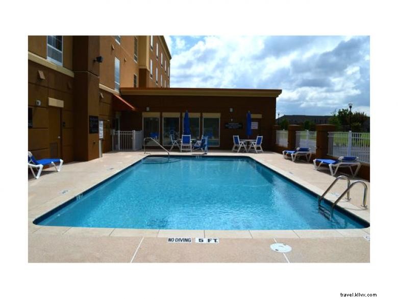 Hampton Inn Statesboro: Comfortable Business & Leisure Stays