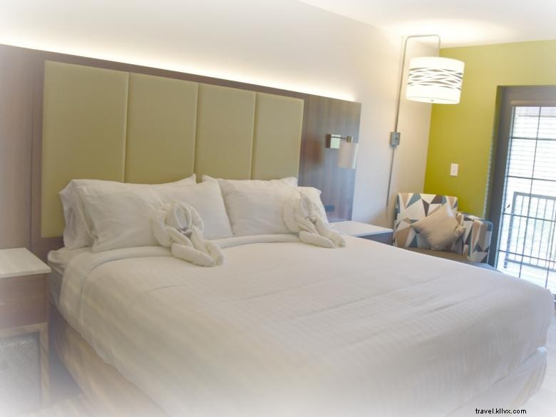 Holiday Inn Express & Suites Helen – Comfortable, Modern Accommodation in the City Center