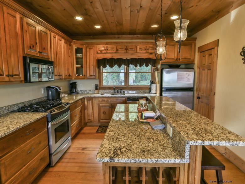 North Georgia Cabin Rentals: Luxury Retreats & Scenic Getaways