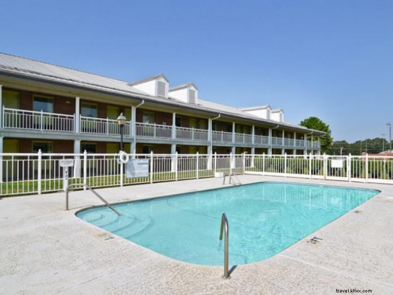 Villa South Motor Inn – Comfortable Stay & Reliable Service