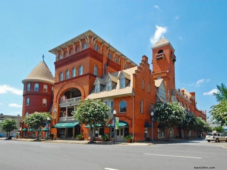 Best Western Plus Windsor Hotel – Premier Comfort & Style in Americus