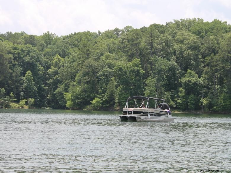 Explore Allatoona Lake Campgrounds: Scenic Spots & Family Fun