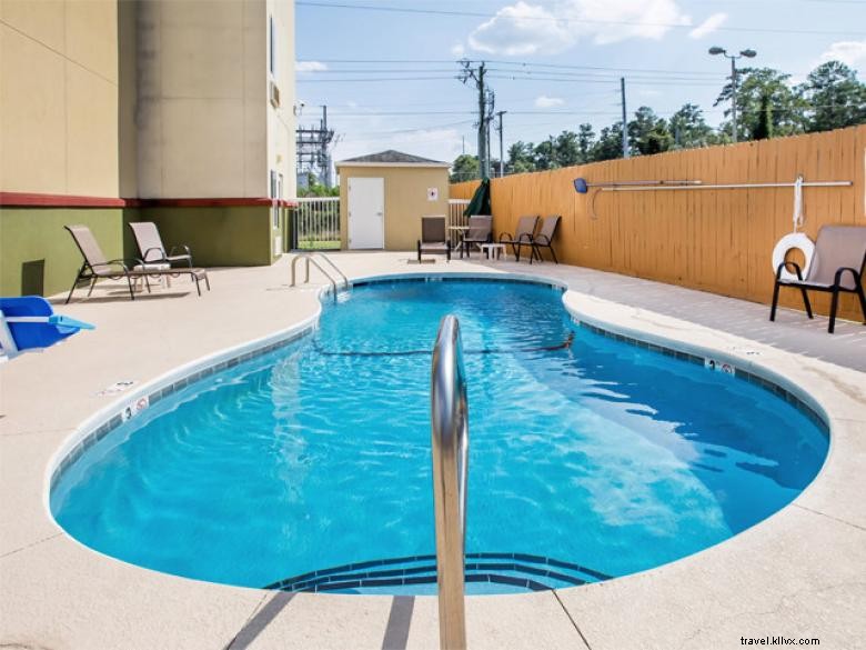 Econo Lodge Valdosta – Affordable Comfort & Convenience in Southwest Georgia