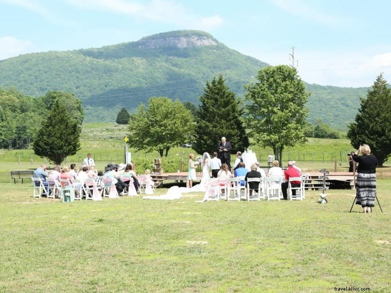 Gabbys Country Cabins – Premium Rustic Getaways