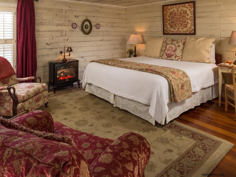 Glen‑Ella Springs Inn & Restaurant – Elegant Rooms & Dining