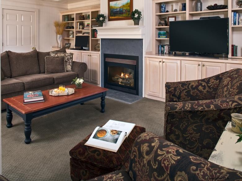 Glen‑Ella Springs Inn & Restaurant – Elegant Rooms & Dining