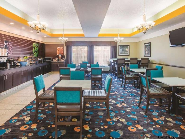 La Quinta Inn & Suites – Kingsland: Your Comfortable Base Near Kings Bay Naval Base