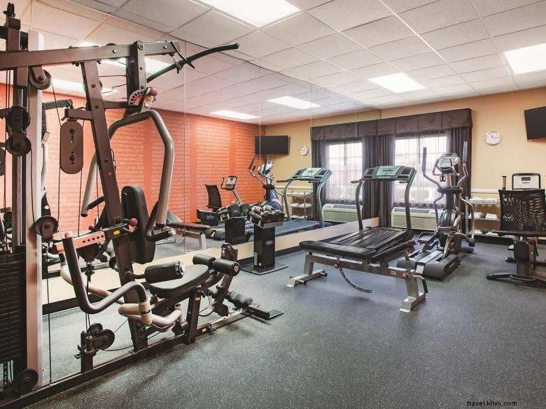 La Quinta Inn & Suites – Kingsland: Your Comfortable Base Near Kings Bay Naval Base