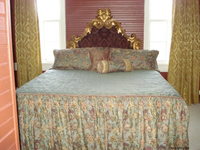 Rabun Manor Resort – Elegant Mountain Getaway