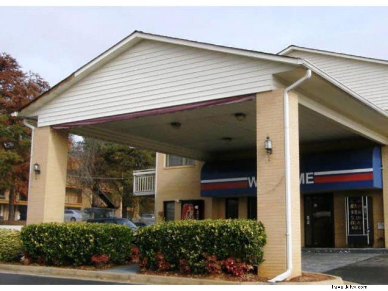 Southside Inn, Jonesboro – Comfortable Stay & Prime Location