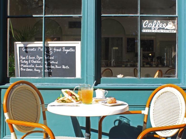 River Street Inn – Luxury Riverfront Hotel with Complimentary Chocolates