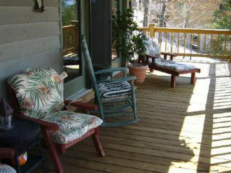 Discover Bliss at Happy Top Heaven Cabin