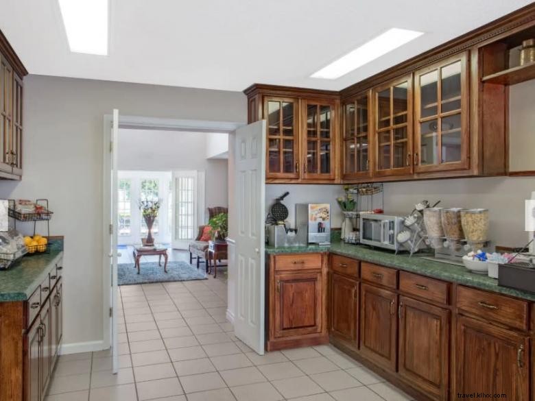 Baymont by Wyndham Brunswick – Modern Comfort in Brunswick