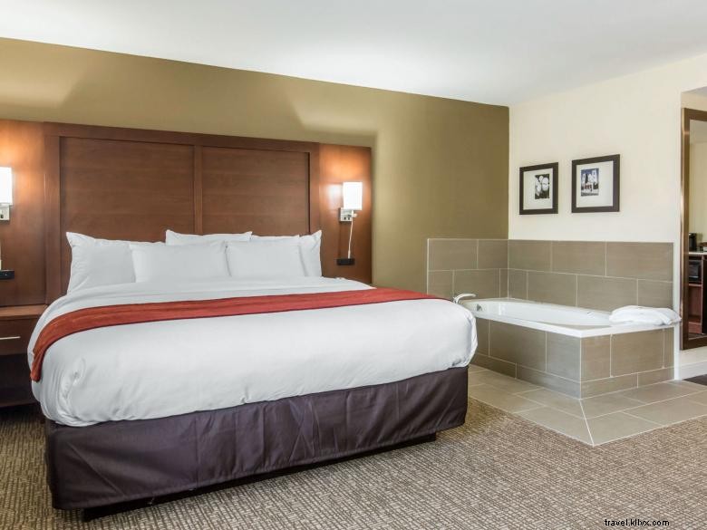 Comfort Inn & Suites West Macon – Modern Comfort & Convenient Location