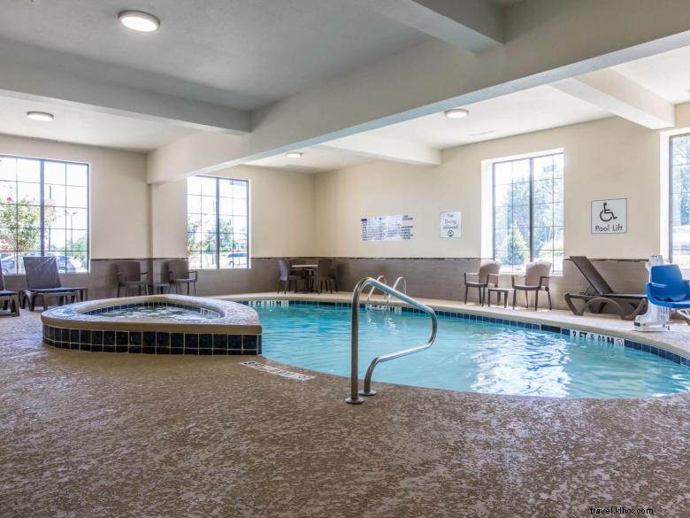 Comfort Inn & Suites West Macon – Modern Comfort & Convenient Location