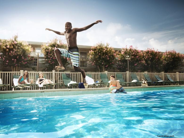 Mountain Creek Inn – Elegant Retreat in Callaway Gardens