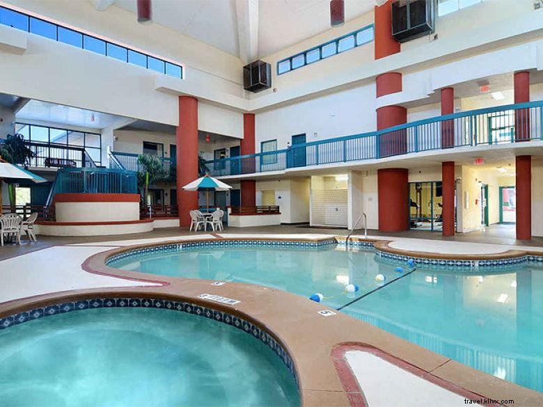 Days Inn & Suites by Wyndham Savannah Gateway – Comfort & Convenience Near I‑95 & 204