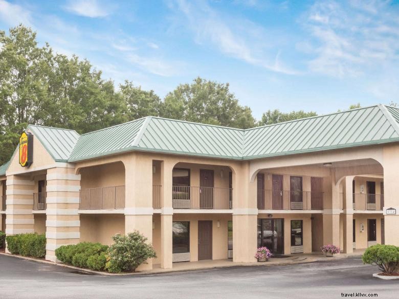 Super 8 Wyndham – Affordable Comfort in Decatur, Lithonia & Atlanta