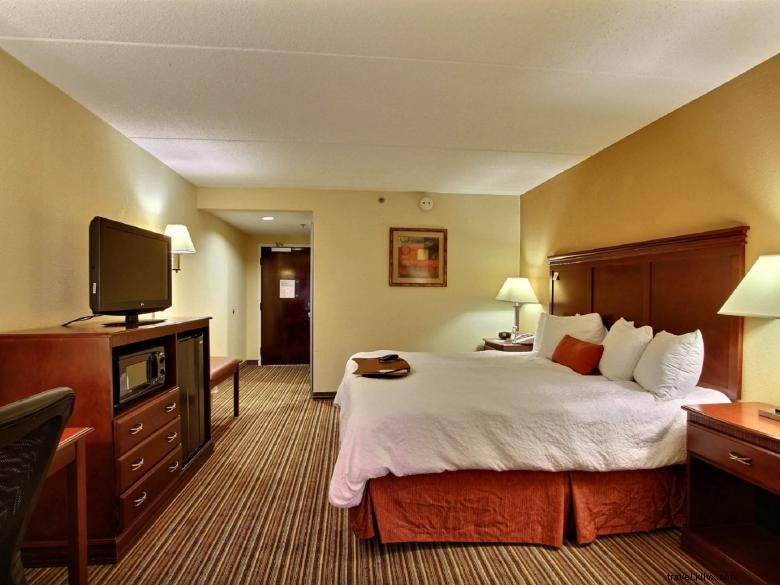 Hampton Inn Waycross – Comfortable & Convenient Stays