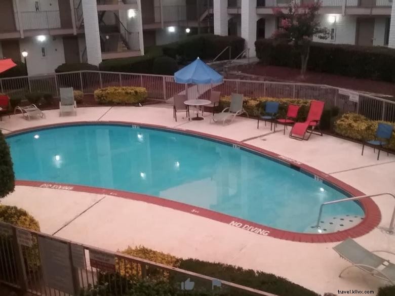 Guest Inn – Affordable Pet‑Friendly Stay in Norcross, Atlanta Metro