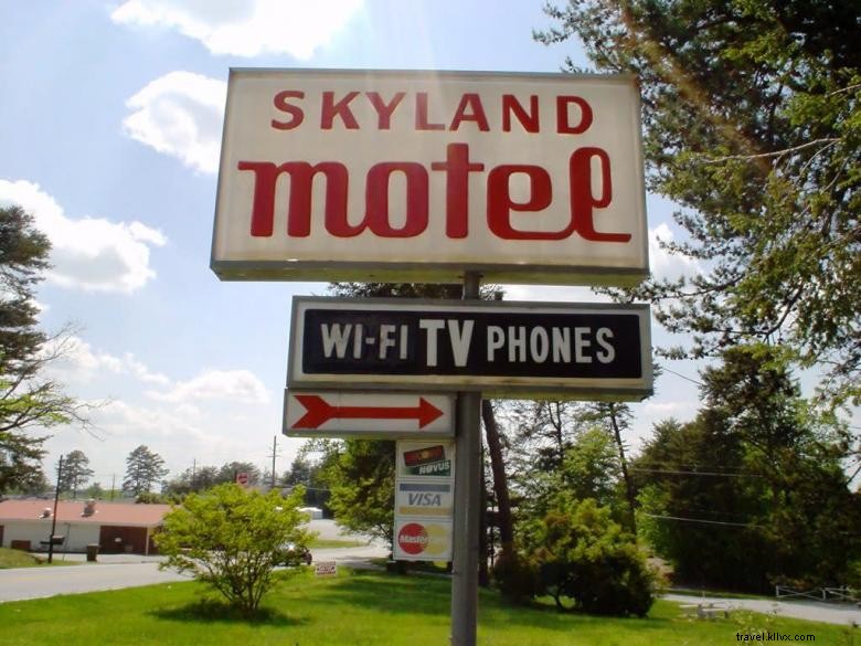 Skyland Motel – Relaxing Stay with Modern Amenities