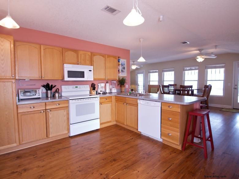 DeSoto Beach Terraces – Luxury Coastal Living with Private View