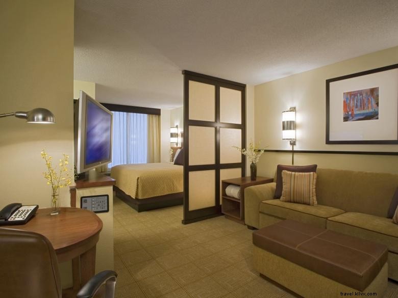 Hyatt Place Atlanta – Comfortable Stay in Alpharetta’s Windward Parkway