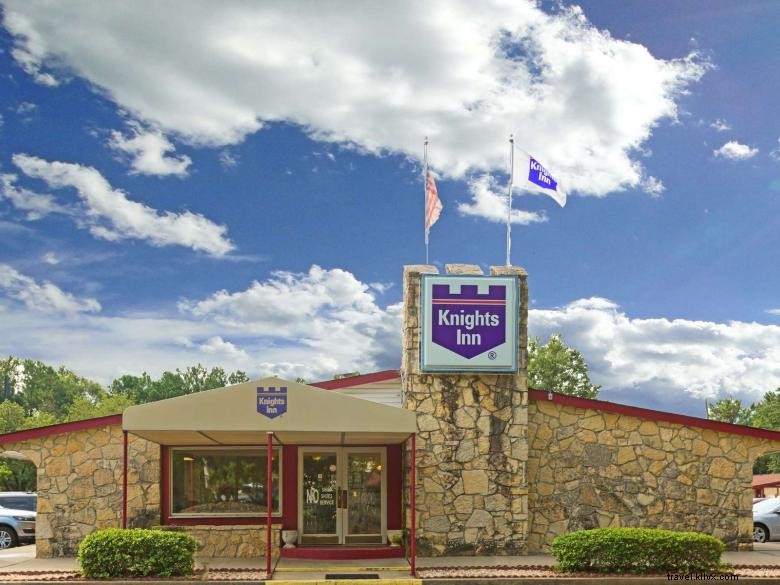 Knights Inn Norcross: Luxury Accommodation in Atlanta Metro