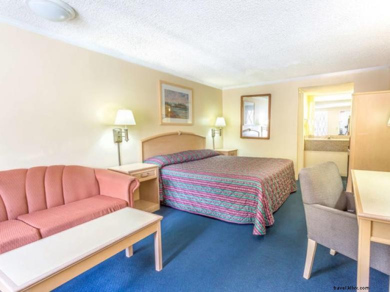 Knights Inn Norcross: Luxury Accommodation in Atlanta Metro